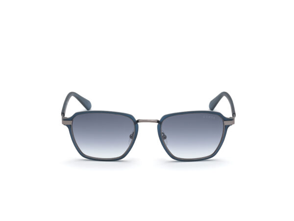 sunglasses guess men square shape matte blue plastic frame metallic bridge gradient blue lenses degrade uvprotection